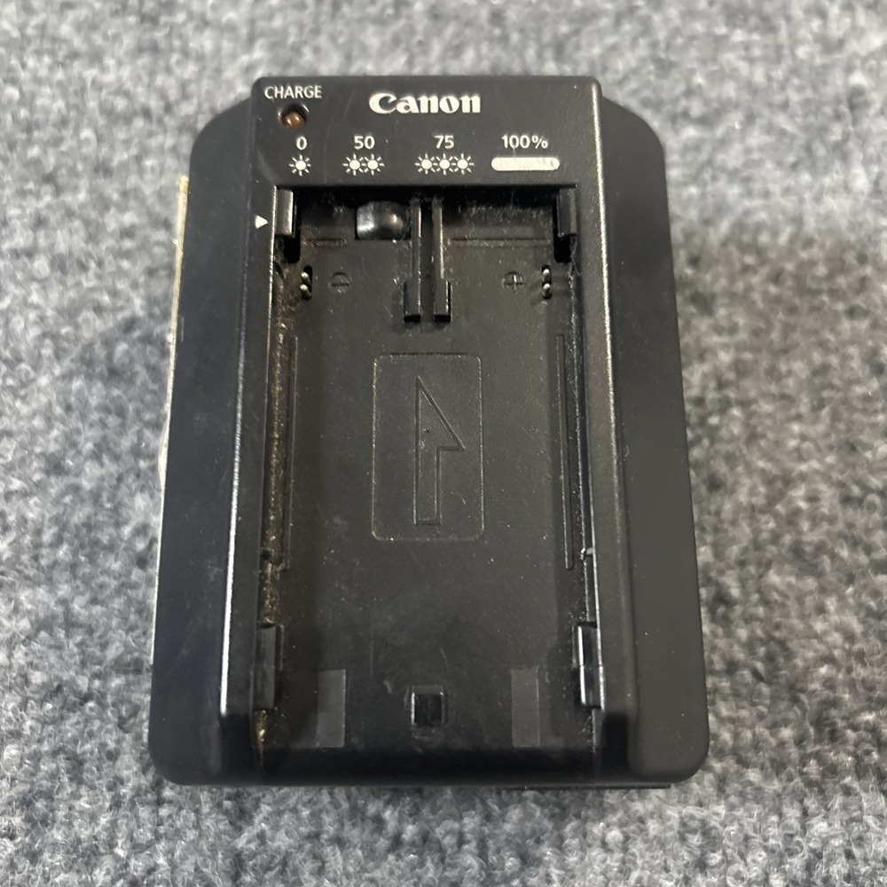 Genuine Canon CA-920 Charger for BP-900 Series XF-305 XF-300 G2000 G45Hi G30